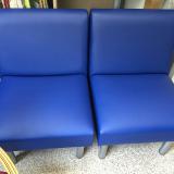 sillón modular en pvc vinílico azul ya terminado